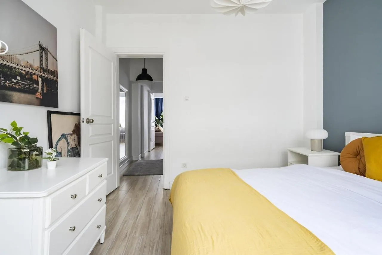 Central And Modern Flat 5 Min To Taksim Square Istanbulská provincie 0*,  Turecko